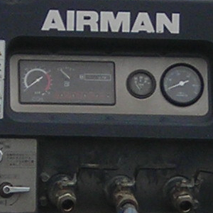 airman.jpg(87587 byte)